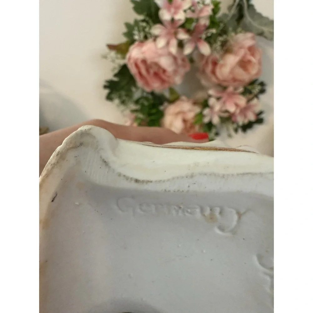 Vintage Victorian Figural Boudoir Lamp 10